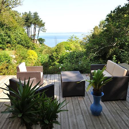 Bed and Breakfast Les Fous De Bassans Poullan-sur-Mer Exteriér fotografie