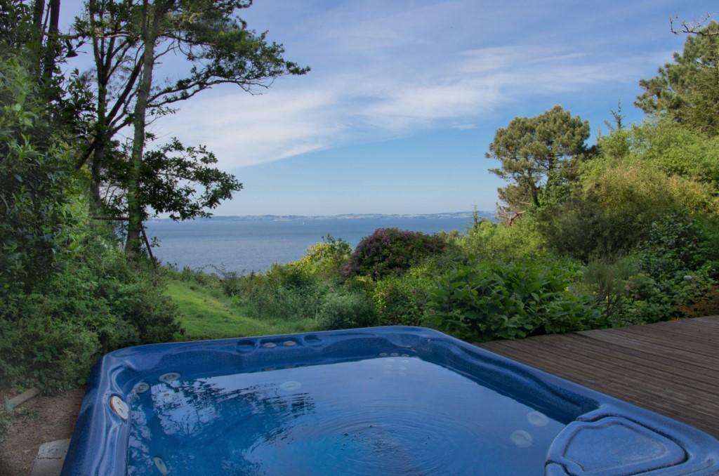 Bed and Breakfast Les Fous De Bassans Poullan-sur-Mer Exteriér fotografie